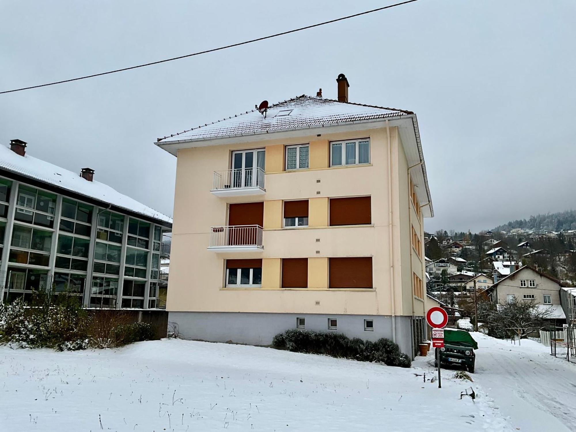 Les Violettes, Bel Appartement Au Centre-Ville Gérardmer Extérieur photo